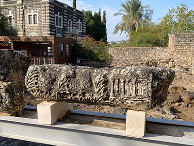 Ark of the Covenant carving