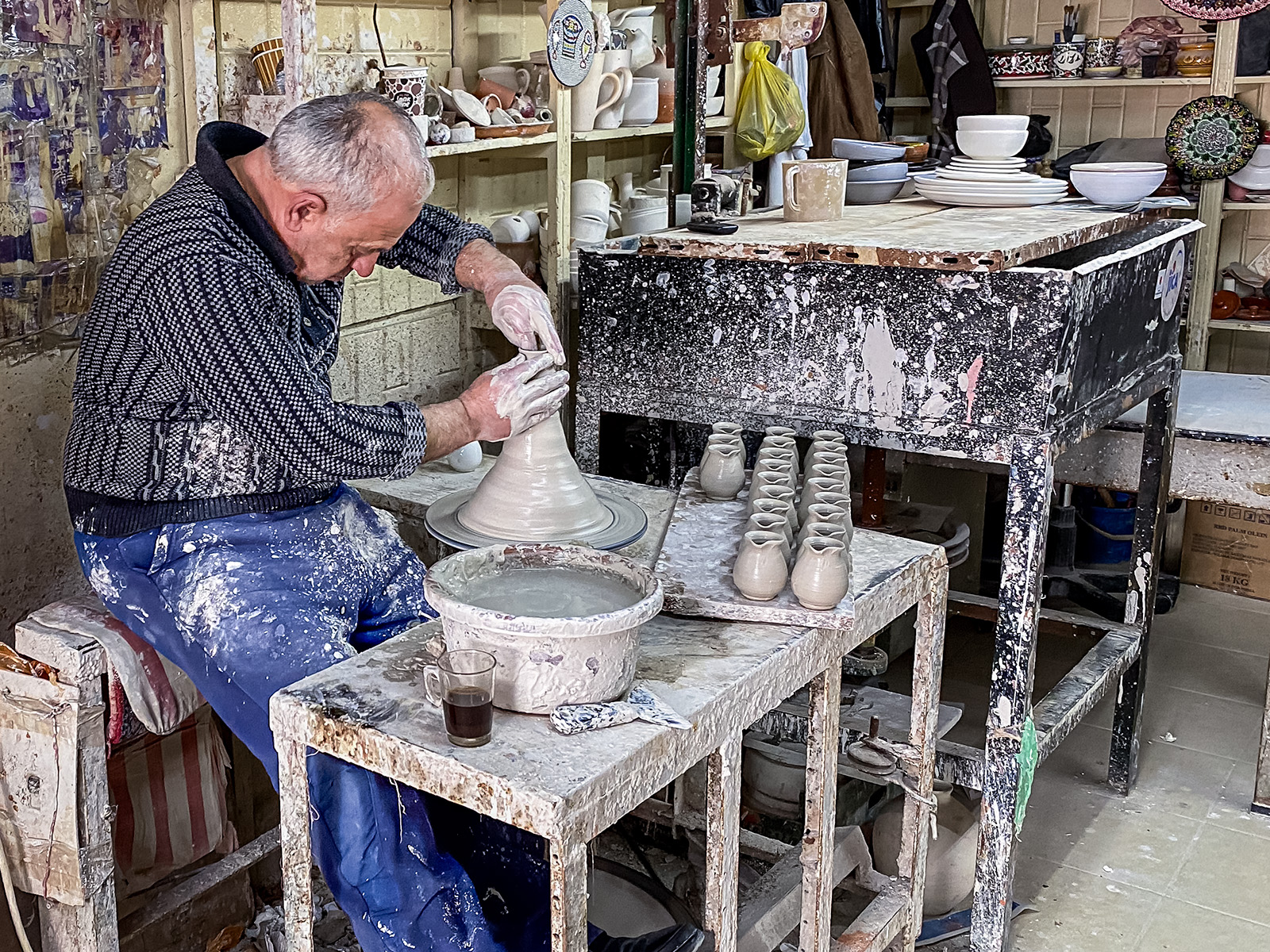 Hebron Pottery